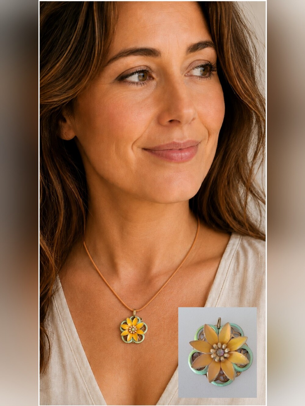 ๐ผ Metal Flower Pendant - Picture 8 of 8